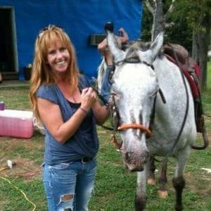 Meet your Posher, Julie